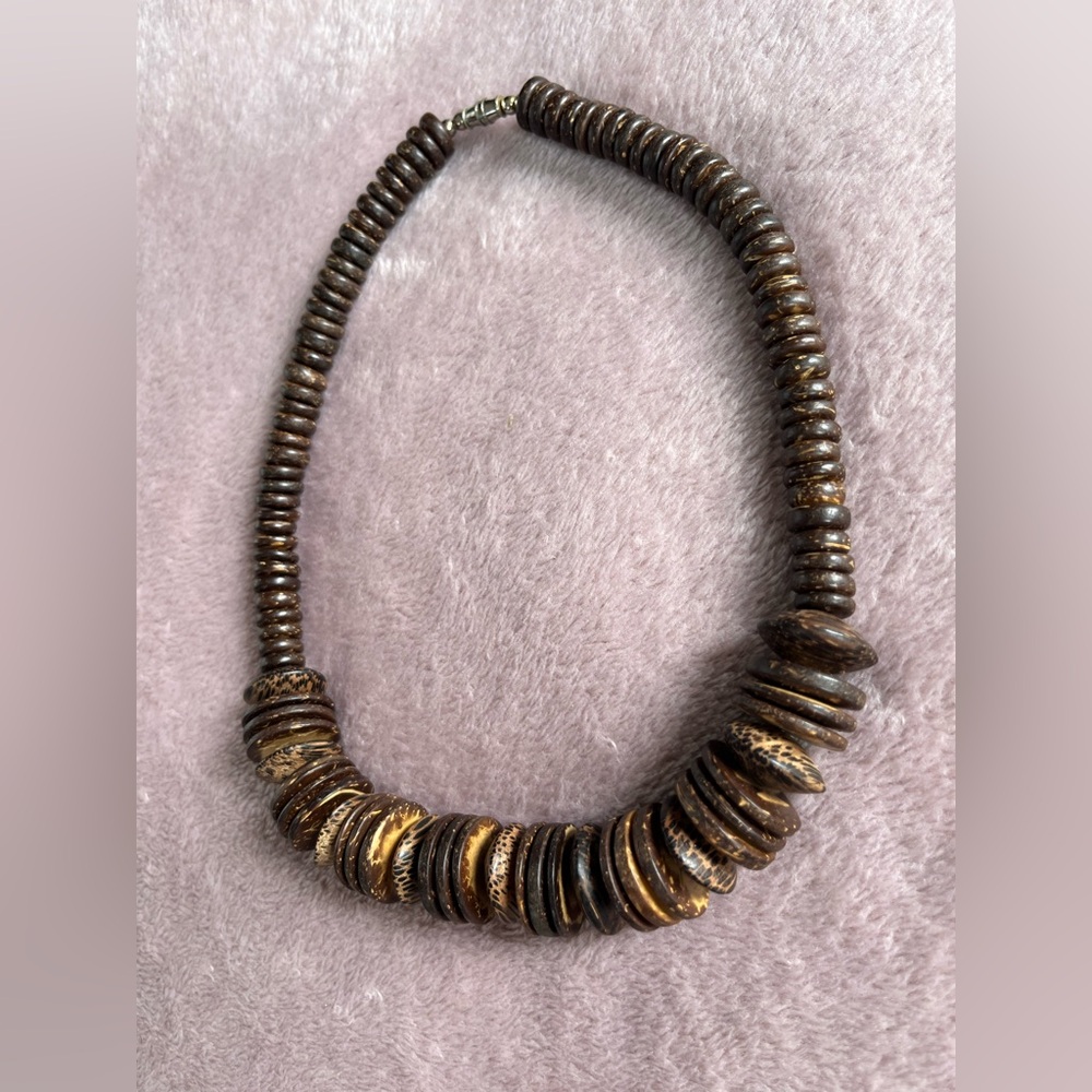 Vintage wood bead necklace